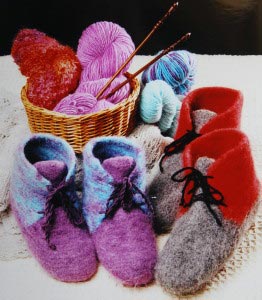 Felted Boot Slippers Leaflet Ac-13