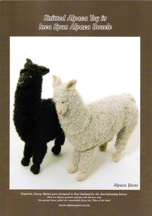 Alpaca Toy Boucle Leaflet 1600