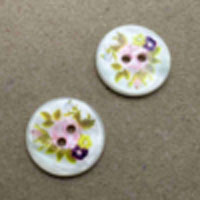 Terries 18mm S7252 00 2 hole painted shell